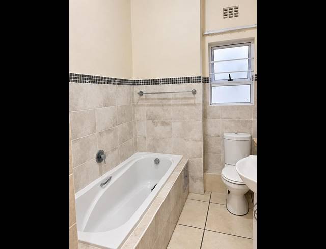 2 BEDROOM PROPERTY TO RENT IN PARKVIEW